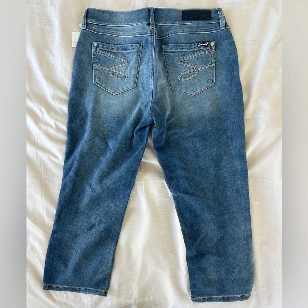 Seven7 Women's Soft Denim Cropped Capri Jeans - Picture 7 of 7